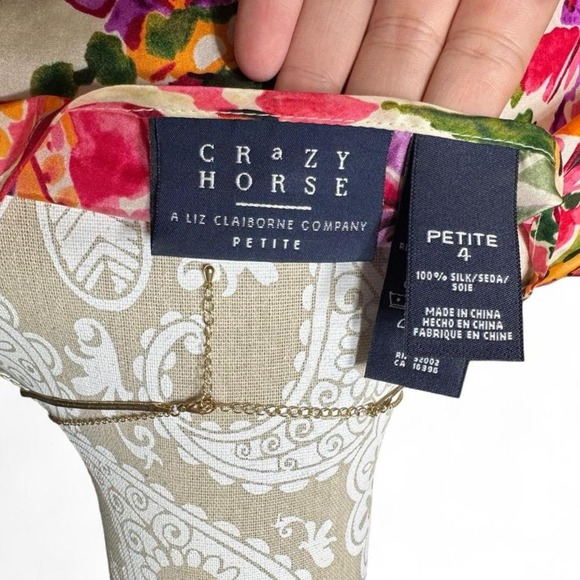 Crazy Horse Liz Claiborne Silk Blouse Petite 4 Floral Paisley Wrap Peplum Top - Picture 6 of 6